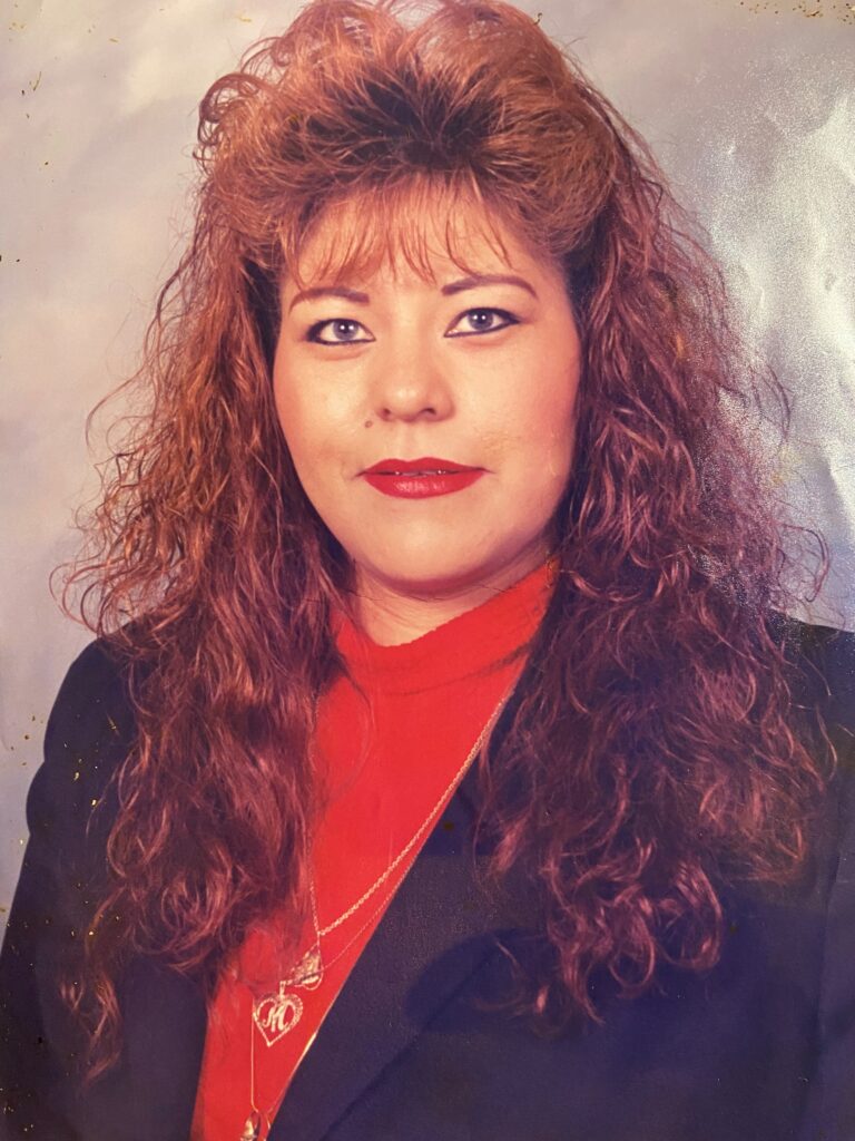 Becerra Mena, Manuela