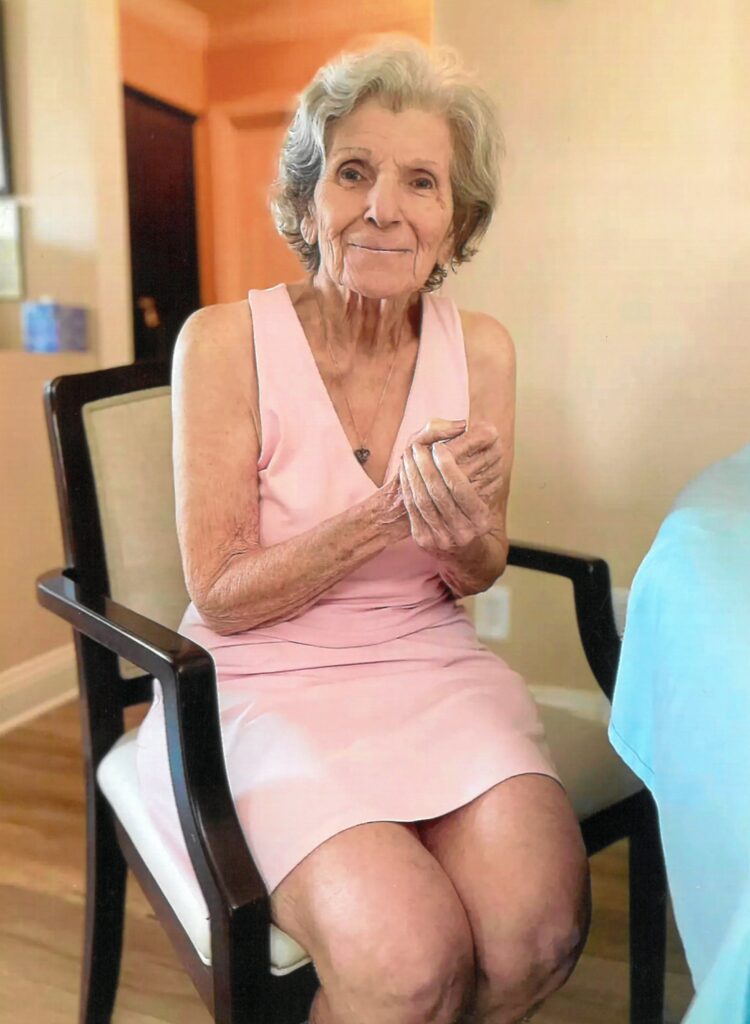 Hernandez, Joan - Obit